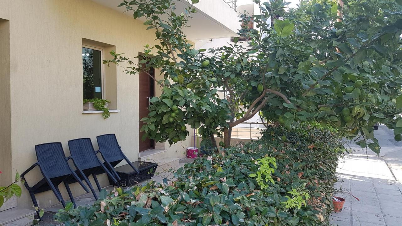Kerynia Apartments Paphos Bagian luar foto